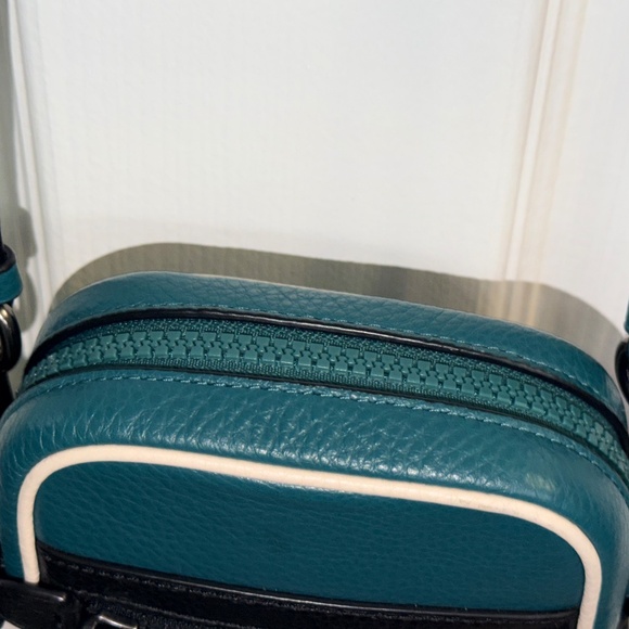 Coach Vale Phoebe Crossbody In Colorblock Green F83267 - Picture 7 of 9